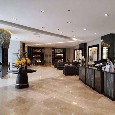 Penthouse Studio At Fame Residence 41St Floor, Shangrila-Megamall マニラ市 エクステリア 写真