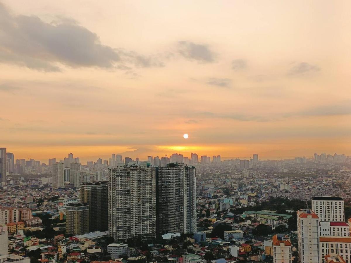 Penthouse Studio At Fame Residence 41St Floor, Shangrila-Megamall マニラ市 エクステリア 写真