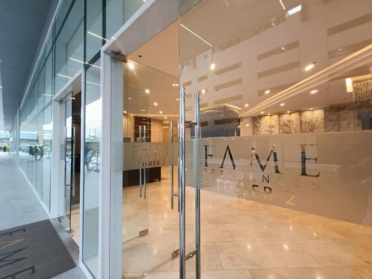 Penthouse Studio At Fame Residence 41St Floor, Shangrila-Megamall マニラ市 エクステリア 写真